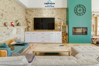  Propriété/château à vendre 7 pièces 229 m²