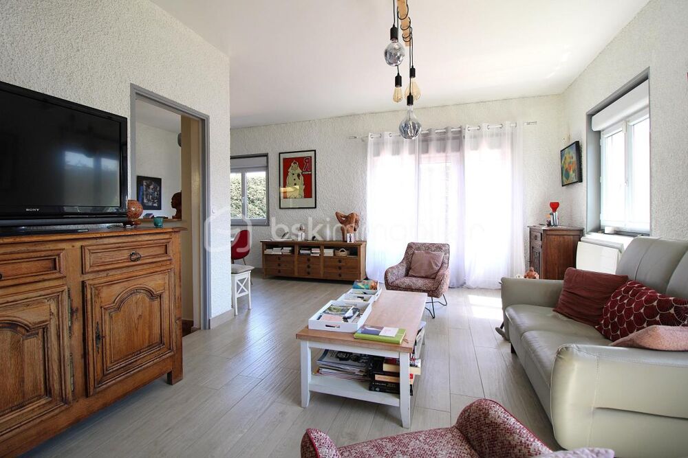 maison de 143 m² de type 5 au calme
