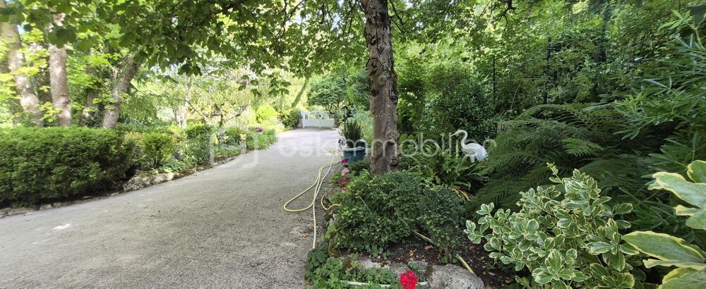 Maison spacieux avec sous sol total