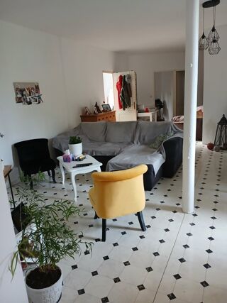  Immeuble à vendre 8 pièces 650 m²
