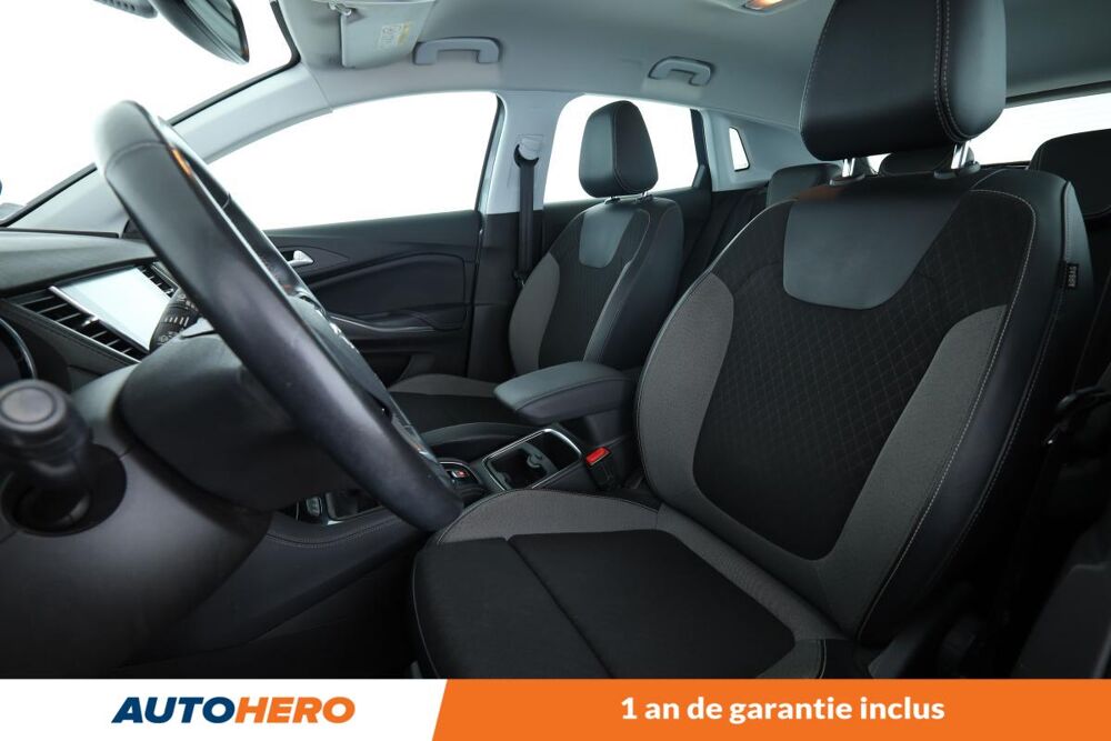 Grandland x 1.2 Turbo Elegance Business 130 ch 2021 occasion 92130 Issy-les-Moulineaux