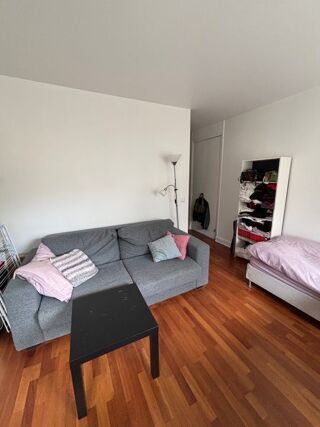  Appartement à louer 1 pièce 20 m²