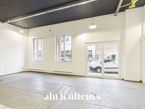 Local commercial strat&eacute;gique de 79 m&sup2; &agrave; fort potentiel en vente &agrave; Nice, R&eacute;publique (06300) 120060 06300 Nice