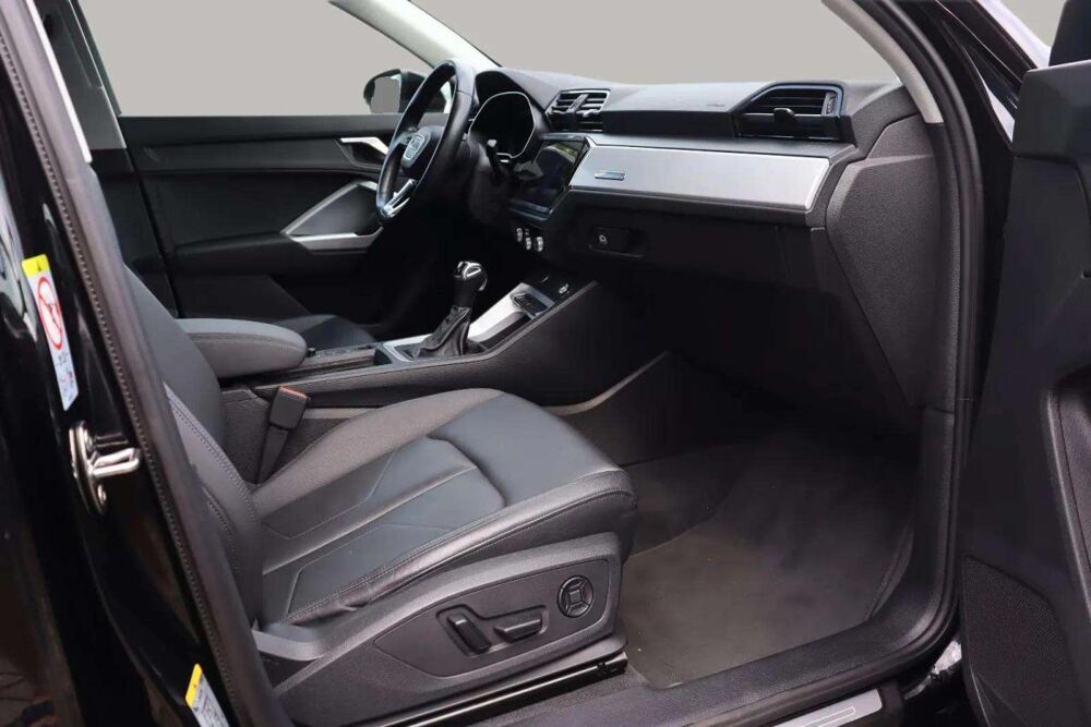 Q3 SPORTBACK 35 TDI 150ch S line 2022 occasion 33600 Pessac