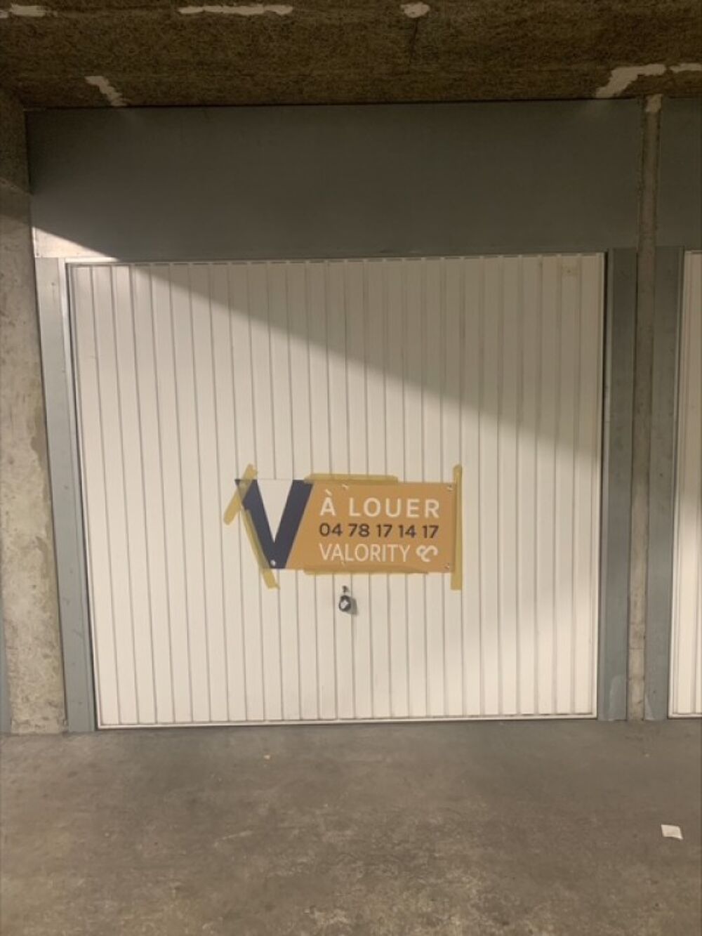 Location Parking/Garage Garage à louer à VILLEURBANNE 31 rue colin Villeurbanne