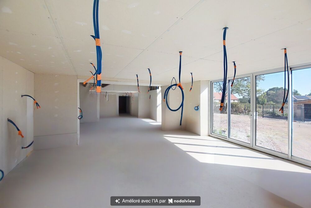 Vente Maison Maison de 230 m2 sur 763 m2 de parcelle à AUXY (71) Auxy