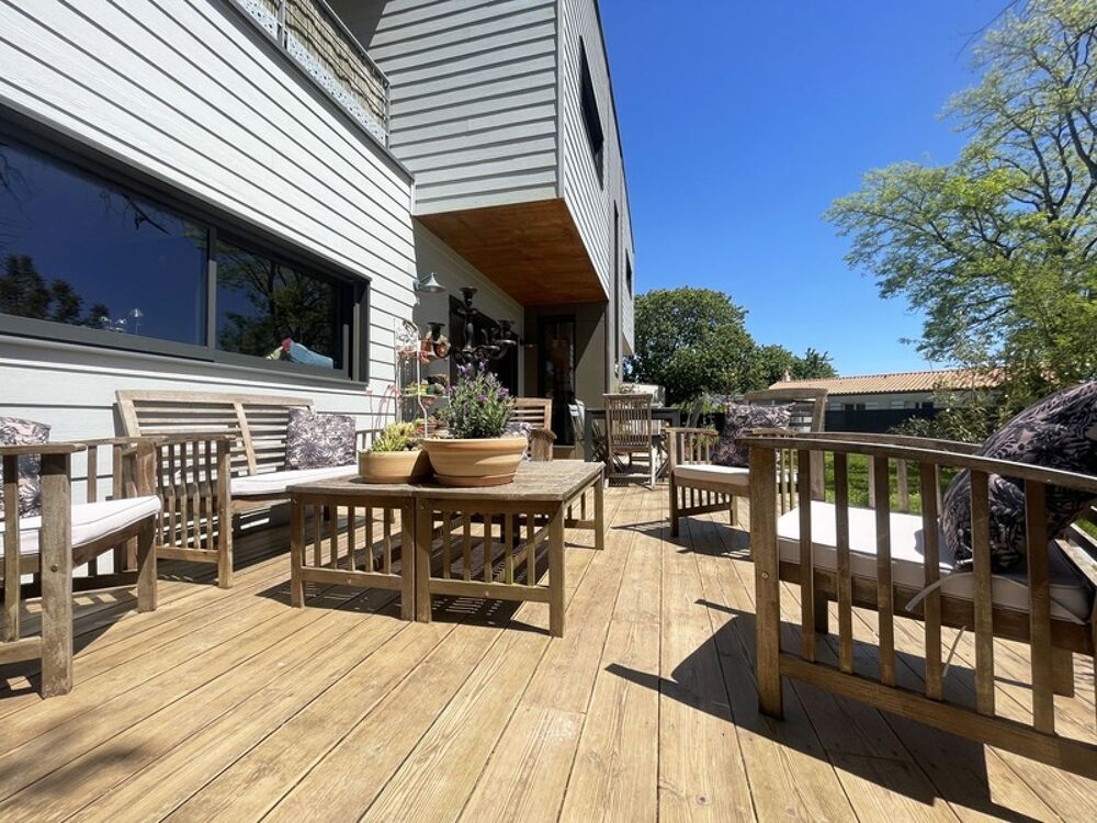 � vendre  Maison Saintes (17100)