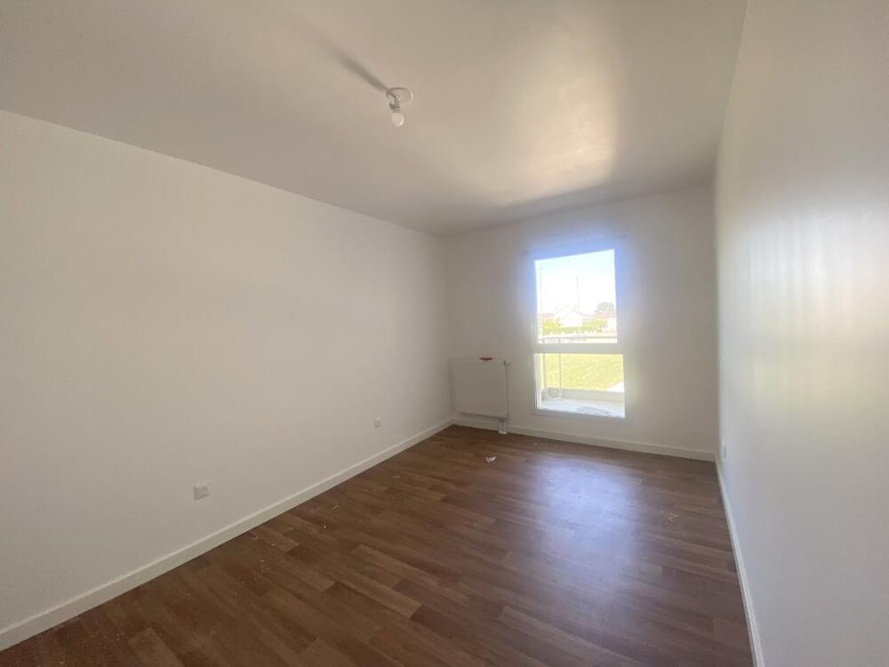 T3 NEUF avec balcon et parking à CHARTRES