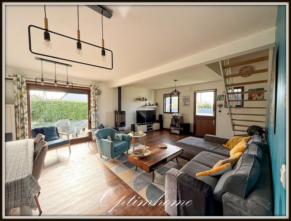 Maison à vendre 7 pièces (44)