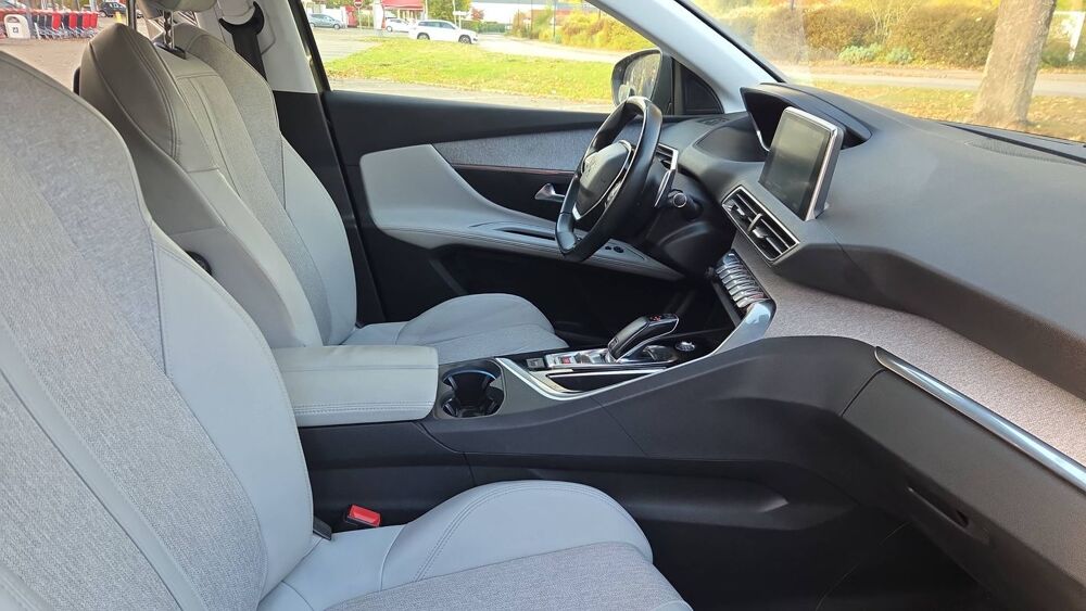 5008 II 1.5 BlueHDi 130 EAT8 Allure Business - Automatique 2020 occasion 78114 Magny Les Hameaux