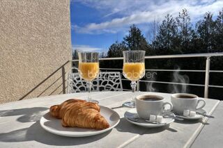  Maison � vendre 6 pi�ces 196 m�