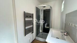  Immeuble � vendre 10 pi�ces 205 m�