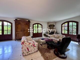  Maison � vendre 7 pi�ces 288 m�