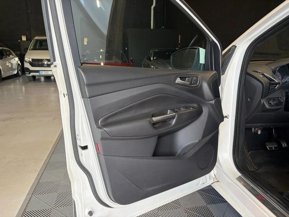 Kuga 2.0 TDCi 180 S&S 4x4 Powershift ST-Line 2017 occasion 87280 Limoges