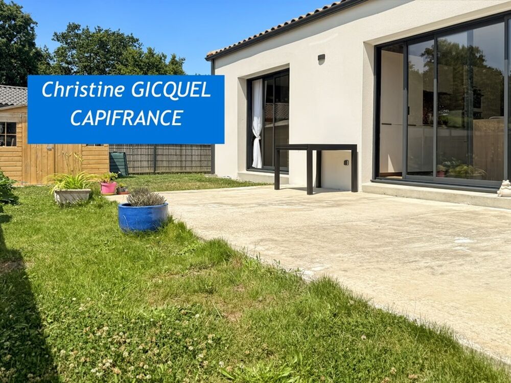 PORNIC SECTEUR RESIDENTIEL - MAISON PLAIN-PIED CONTEMPORAINE 3 CHAMBRES - JARDIN CLOS