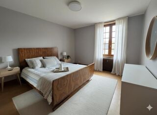  Maison � vendre 10 pi�ces 259 m�