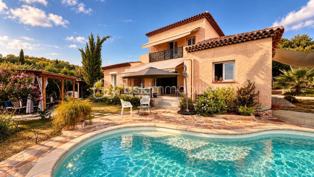Vente Villa Le Rouret - Quartier résidentiel - Calme absolu - Villa entièrement rénovée - piscine - 4 chambres en suite Roquefort les pins