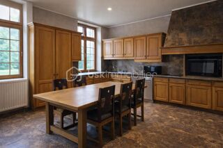  Maison à vendre 15 + pièces 308 m²
