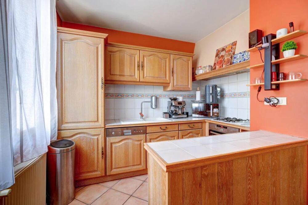 Vente Maison Maison de 5/6 pièces de 85 m² à Villeurbanne avec Garage et Cour Villeurbanne