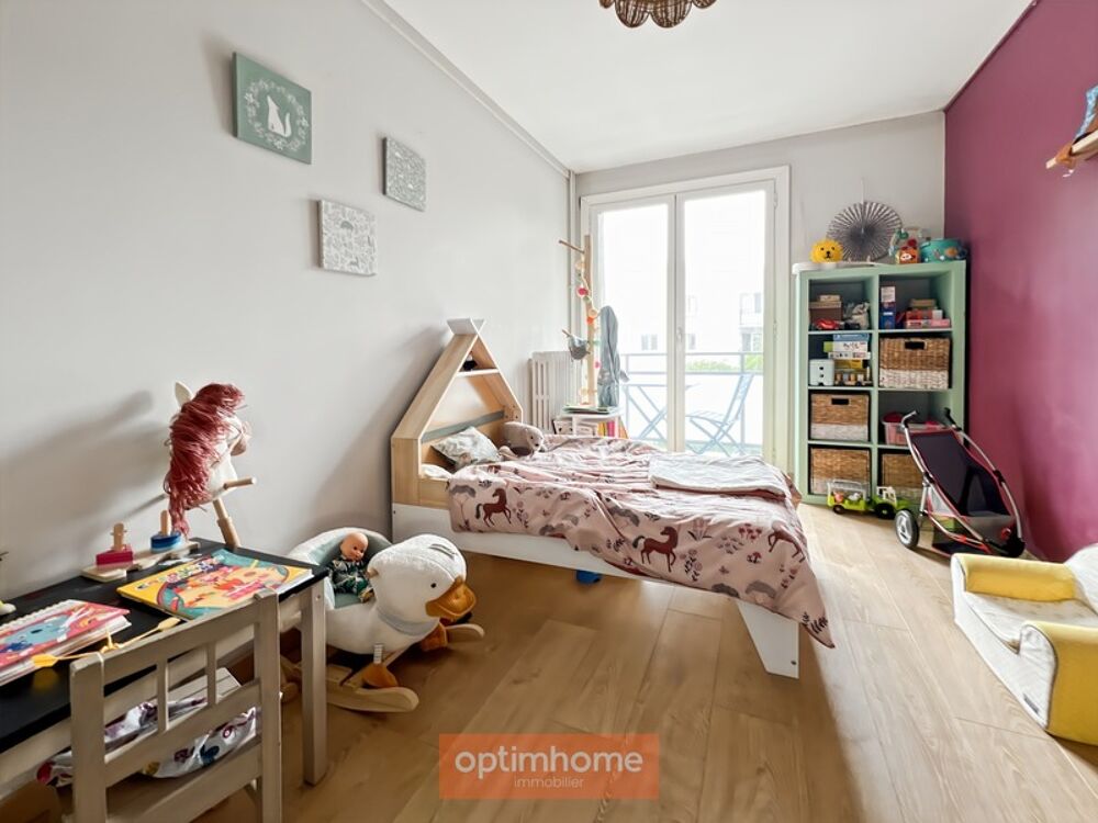 Appartement familial T5 108 m²  4 chambres  Balcons  Garage + Cave  Rennes Est / Léon Bourgeois