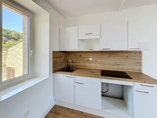 Vente Appartement Peyruis – Bel appartement rénové au calme et sans vis-à-vis Peyruis