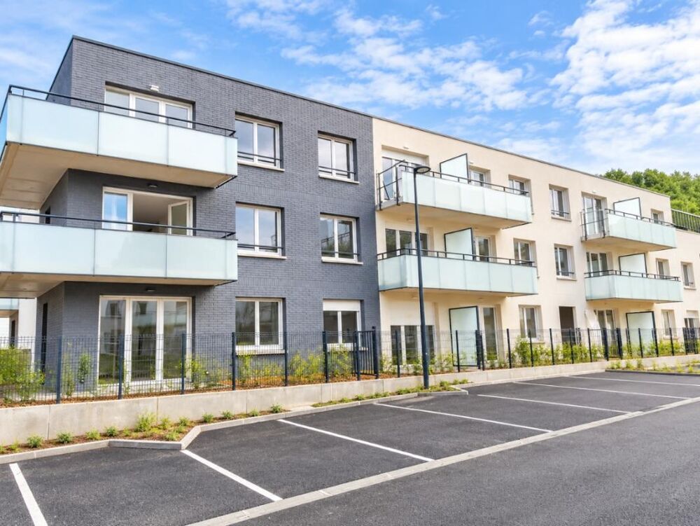 Location Appartement Beau T2 avec parking et jardin à St Léger-du-Bourg-Denis Saint leger du bourg denis