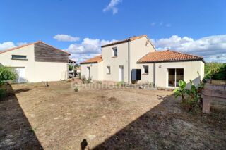  Maison à vendre 7 pièces 145 m²