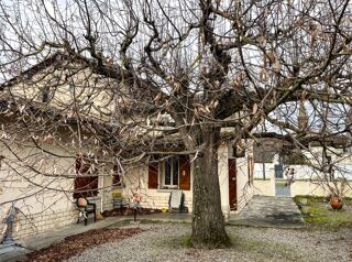 Maison 4 pièces 135 m² · à Grisolles · 135 m² · 243 000 €