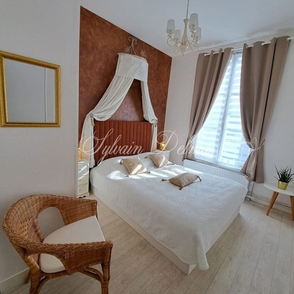à vendre  Propriété/château Tours (37000)