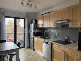  Villa à vendre 8 pièces 182 m²