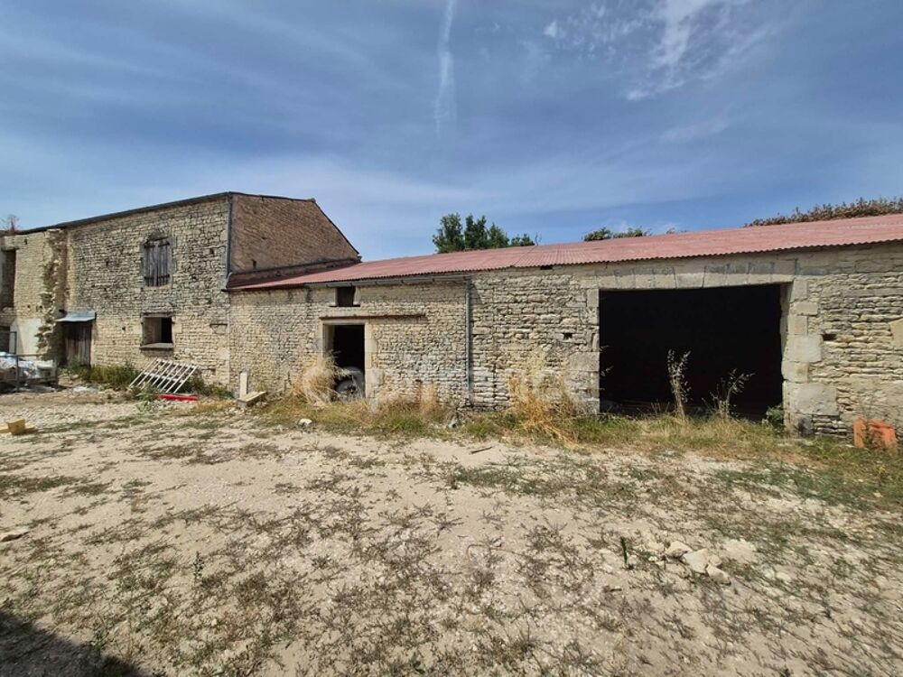 Grange à rénover PUYRAVAULT