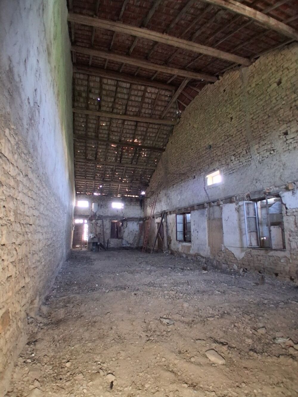 Vente Maison MAISON À RÉHABILITER ET GRANGE 360 M2 EXPLOITABLES / GARAGES ET TERRAIN À JONVILLE-EN-WOËVRE Jonville en woevre