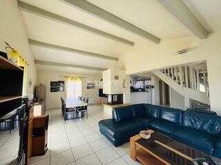  Villa  vendre 7 pices 145 m