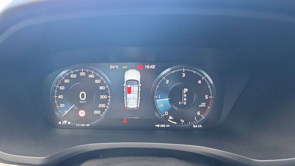 V60 2.0 D4 190 Geartronic8 Momentum - Automatique 2019 occasion 83310 Cogolin