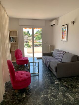  Appartement à louer 4 pièces 128 m²