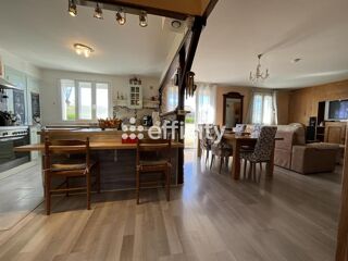  Villa � vendre 7 pi�ces 150 m�