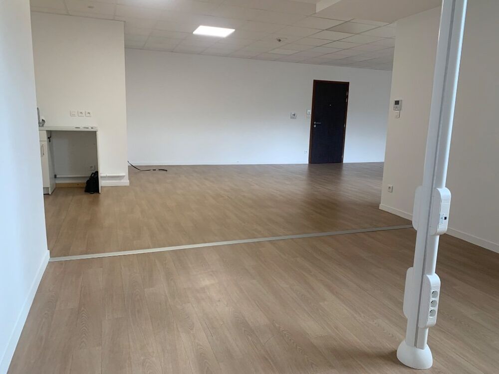   A VENDRE - BUREAU Dijon