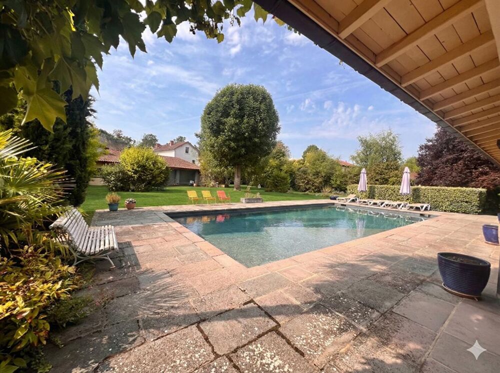 Vente Maison Propri�t� de charme avec d�pendance et piscine Varennes sur morge