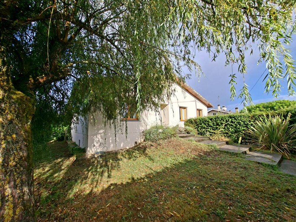 Agréable Maison de famille Saint Laurent de Médoc centre
