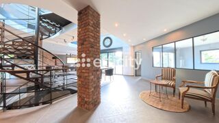  Maison � vendre 9 pi�ces 335 m�