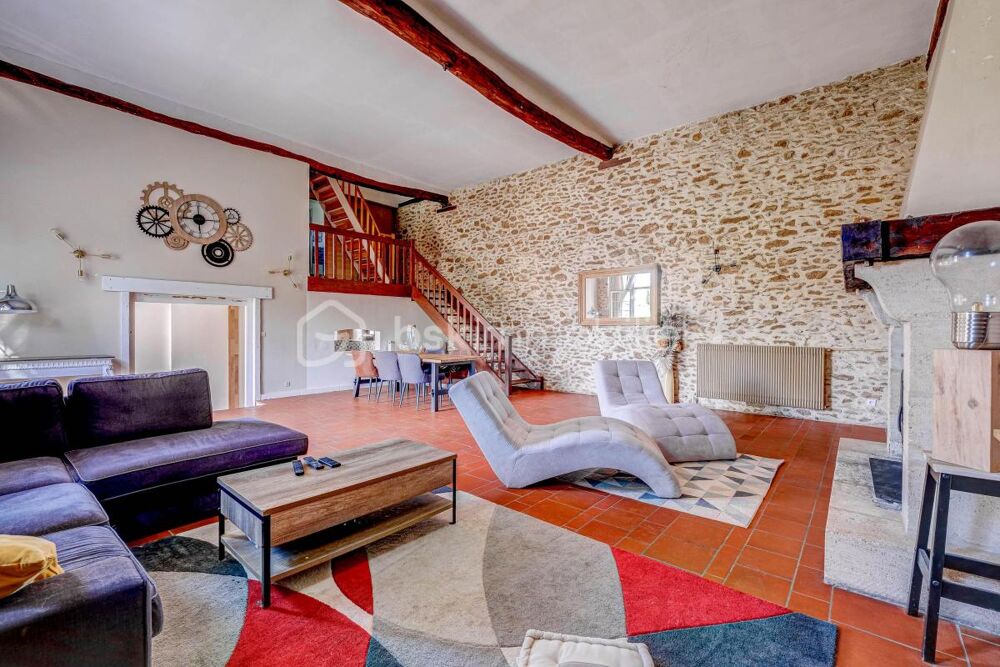 SAINT-AUGUSTIN  MEULIÈRE DE CARACTÈRE  190 M²  PIÈCE DE VIE 63 M²  4 CHAMBRES