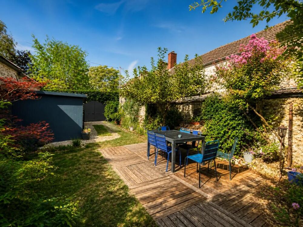 Vente Maison Maison de 5 pièces de 180 m² à Savigny-le-Temple, Hameau de Noisement Savigny le temple