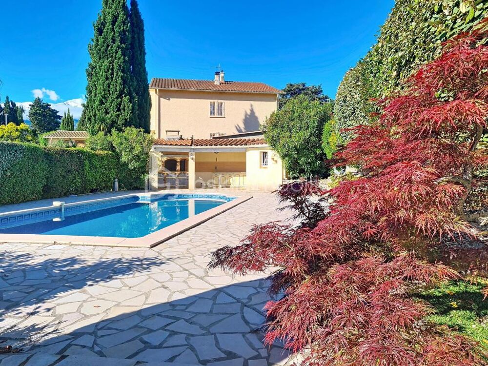 VILLA 4 FACES - VUE SUR LE CANIGOU - 4 CHAMBRES - PISCINE - GARAGE