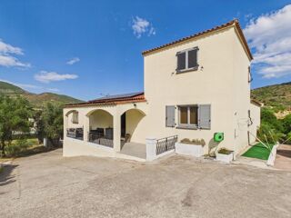 Villa à vendre 11 pièces 253 m²