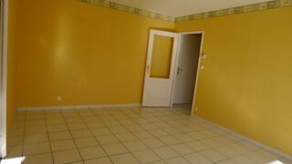  Appartement  louer 1 pice 43 m