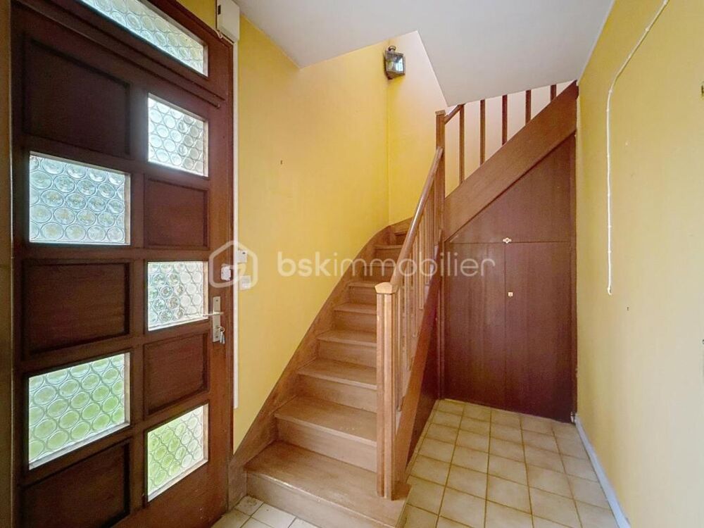 Maison familiale avec fort potentiel  194 m²  5 chambres  Guer