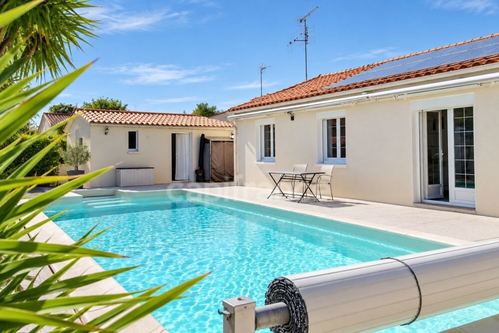 SAUJON  MAISON DE PLAIN PIED 3 CHAMBRES AVEC PISCINE