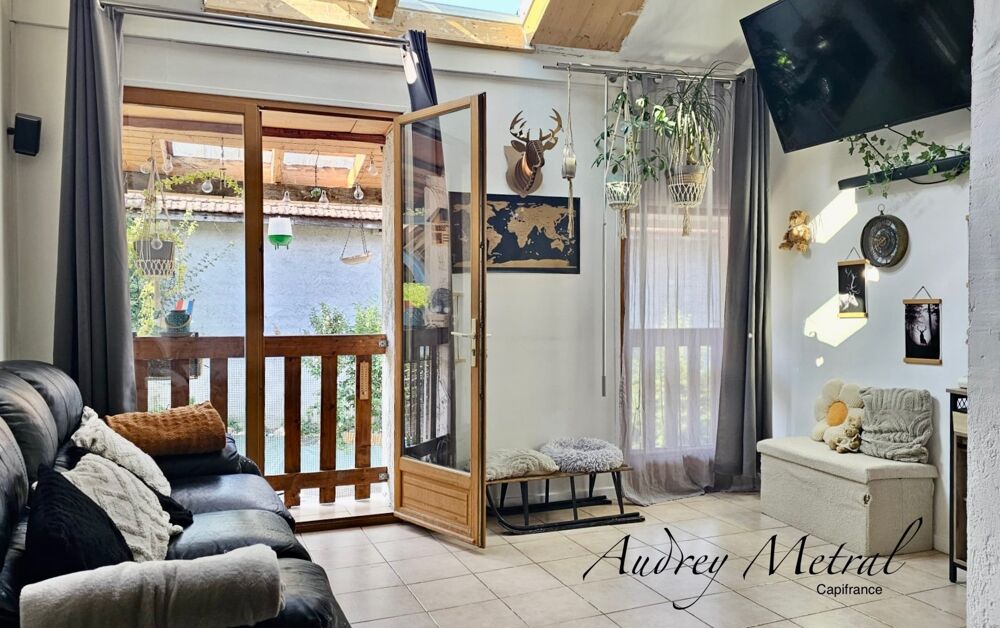 Appartement T4 d'env. 98m2 habitable à vendre à Serrières-en-Chautagne