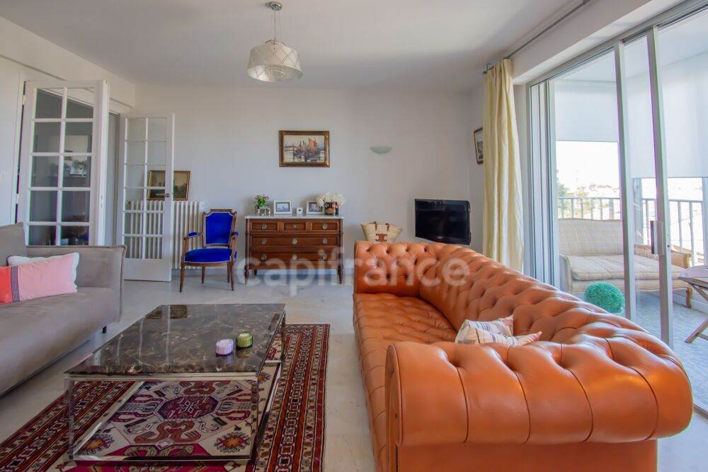 ROYAN  BEAU T3 DE 98 m² AVEC GARAGE ET CAVE À 650 M DE LA PLAGE