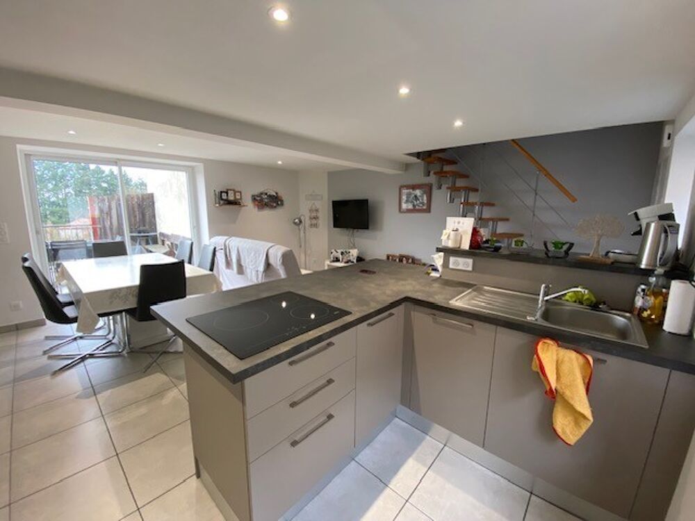 Location Maison maison de centre bourg,T3 Cordelle